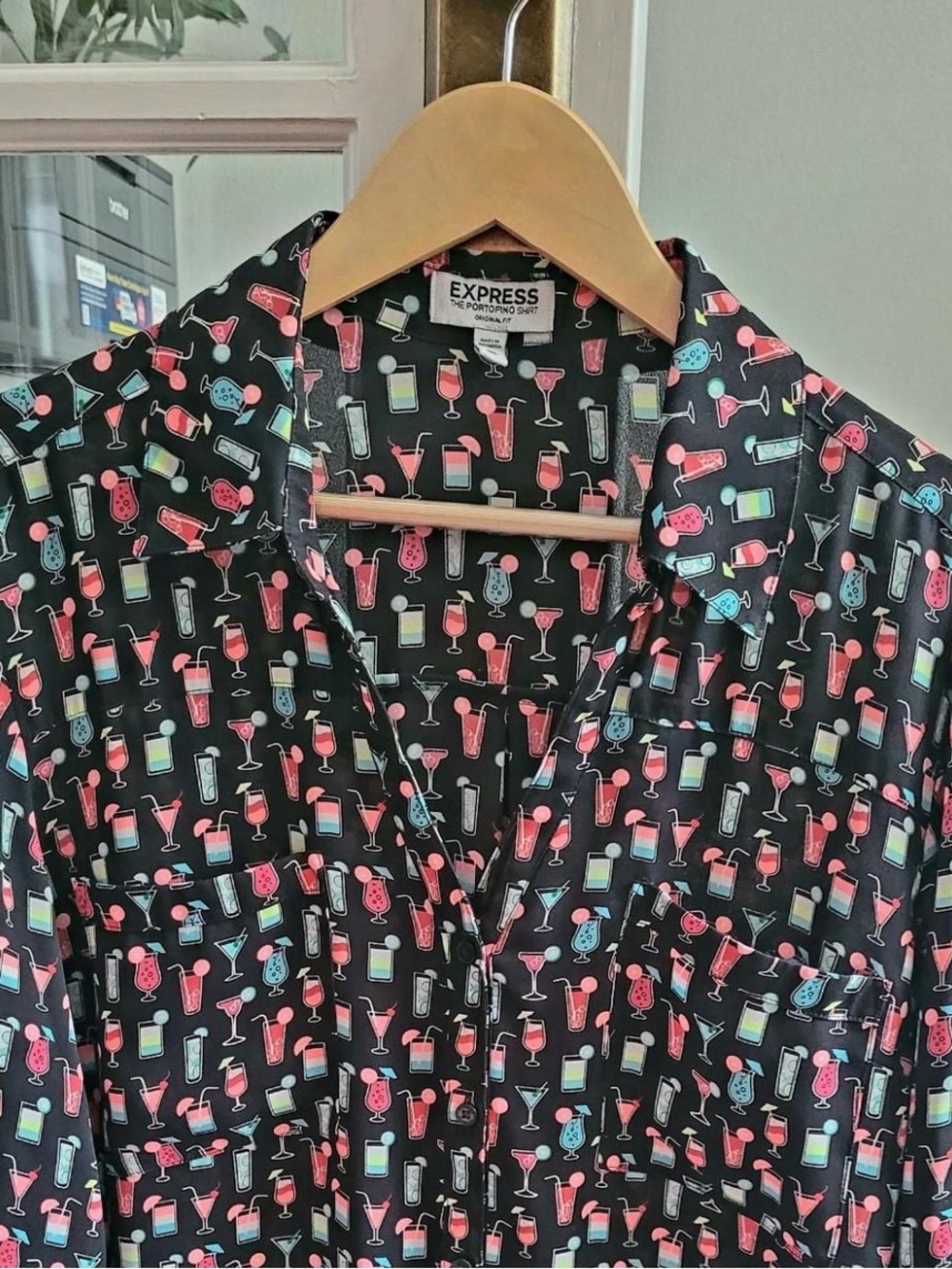 Express portofino cocktail print blouse
